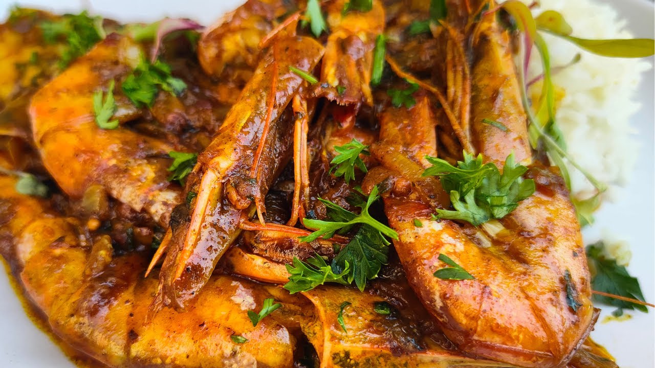 CAPE MALAY PRAWN CURRY | South African Food | Cape Town Style