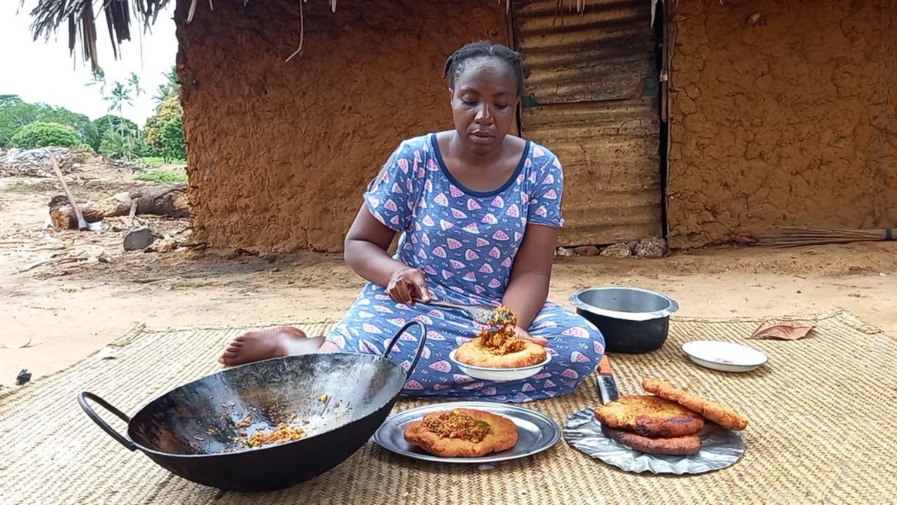 African Village Life//Cooking Traditional African Food