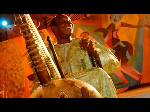 Mali’s ‘king of kora’ Toumani Diabate dies at 58