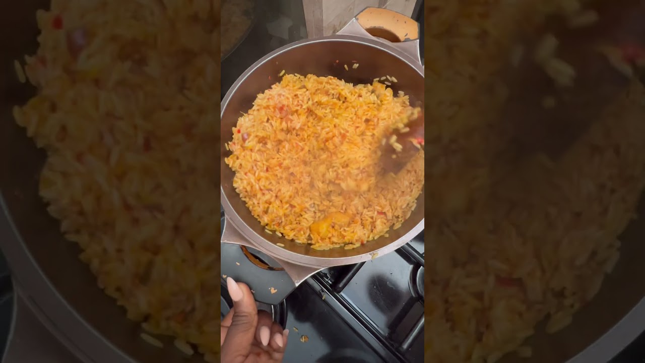 Emergency Jollof Rice Naija Style.  #cookingshorts #jollofrice #africanfood