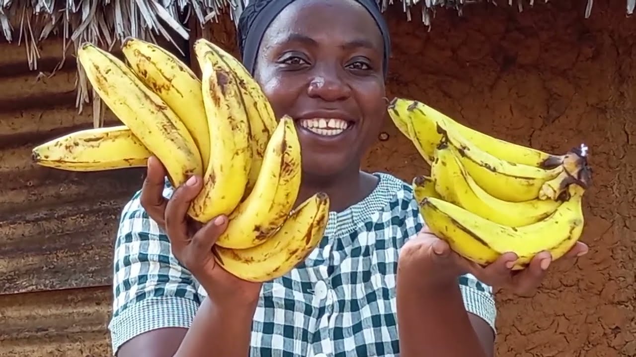 African Village Life//Cooking Traditional African Food for Breakfast