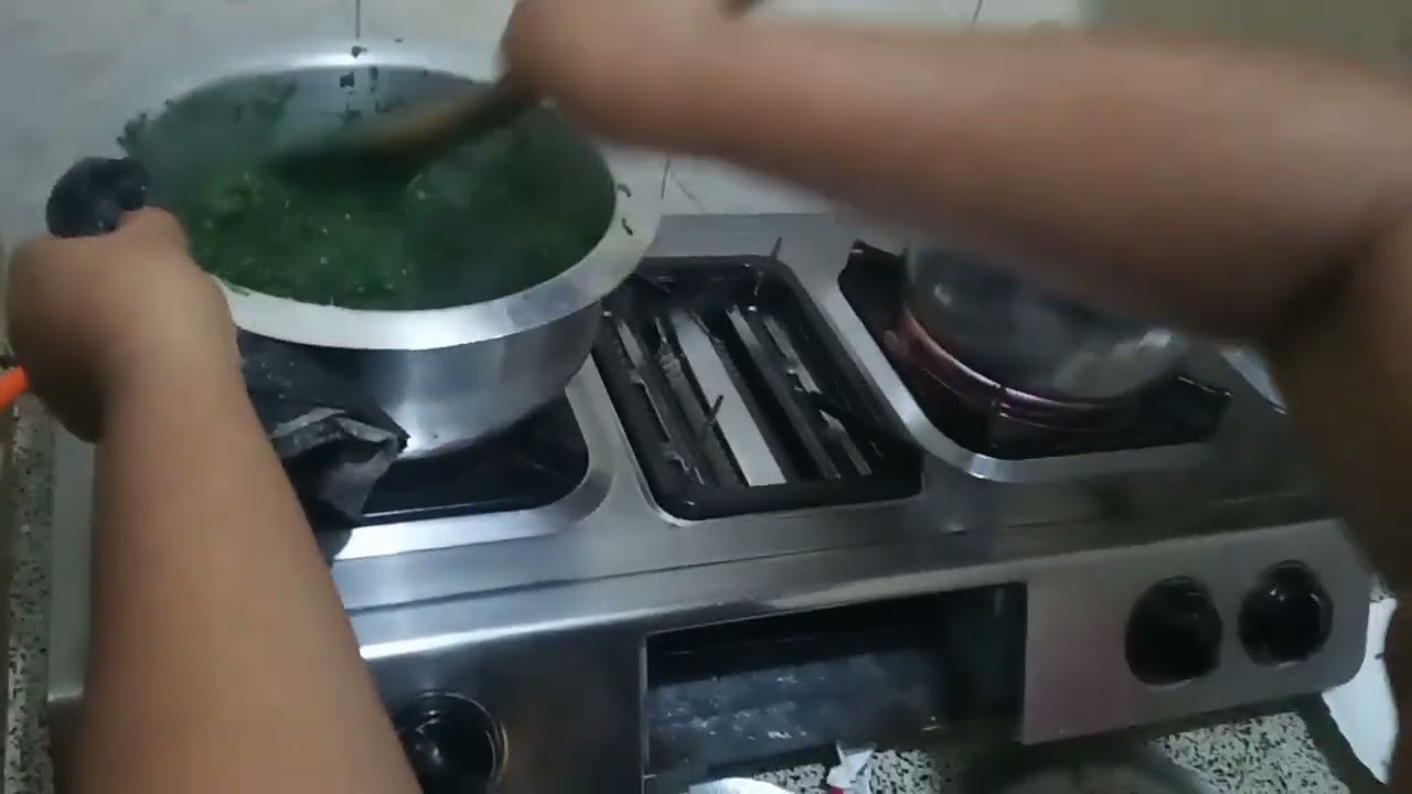 ASMR HOW TO COOK AFRICAN FOOD UGALI/FUFU FT KALES/SUKUMAWIKI/GREENS/EXTREMELY SPICY LIVER.