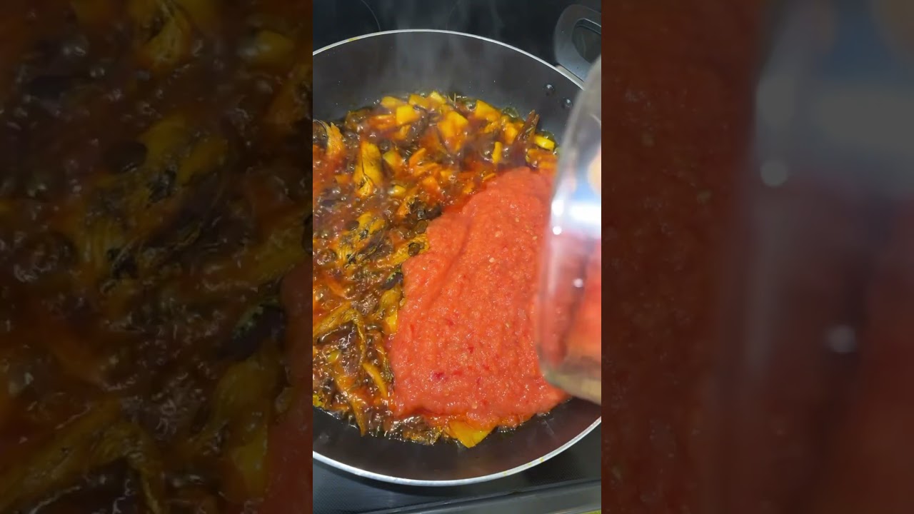 Easy Nigerian palm oil stew recipe #shorts #food #africanfood #naijafoodie #cooking #fish #Recipe