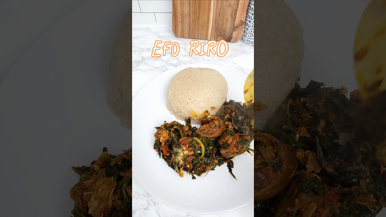 How to make Efo Riro Stew #eforiro #foodshort #africanfood