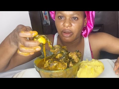 Asmr Mukbang Bitter leaf Soup with Plantain Fufu /African Food Mukbang