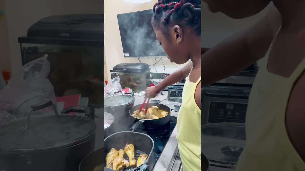 COOKING WHITE RICE AND STEW