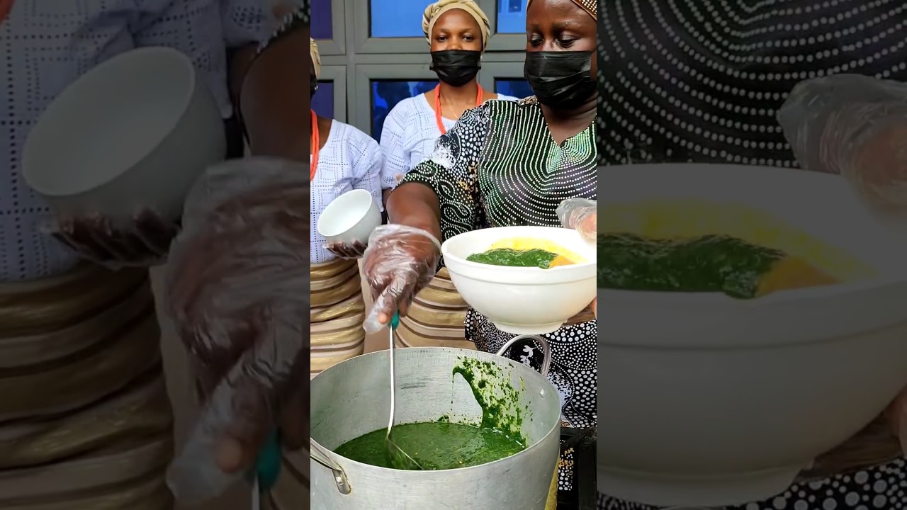 Green soup #shorts #cooking #food #cookingshow #cookingfood #green #greensoup