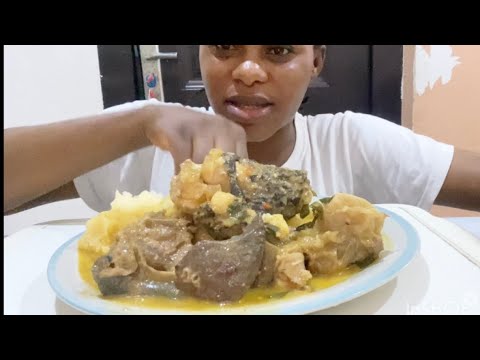 Asmr Mukbang Nsala/White Soup with Fufu/ African Food Mukbang