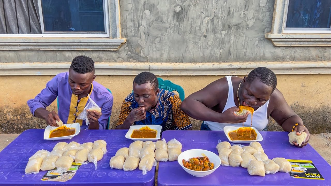 Fufu Eating Competition – 3 men vs 39 wraps of fufu – Oji is back