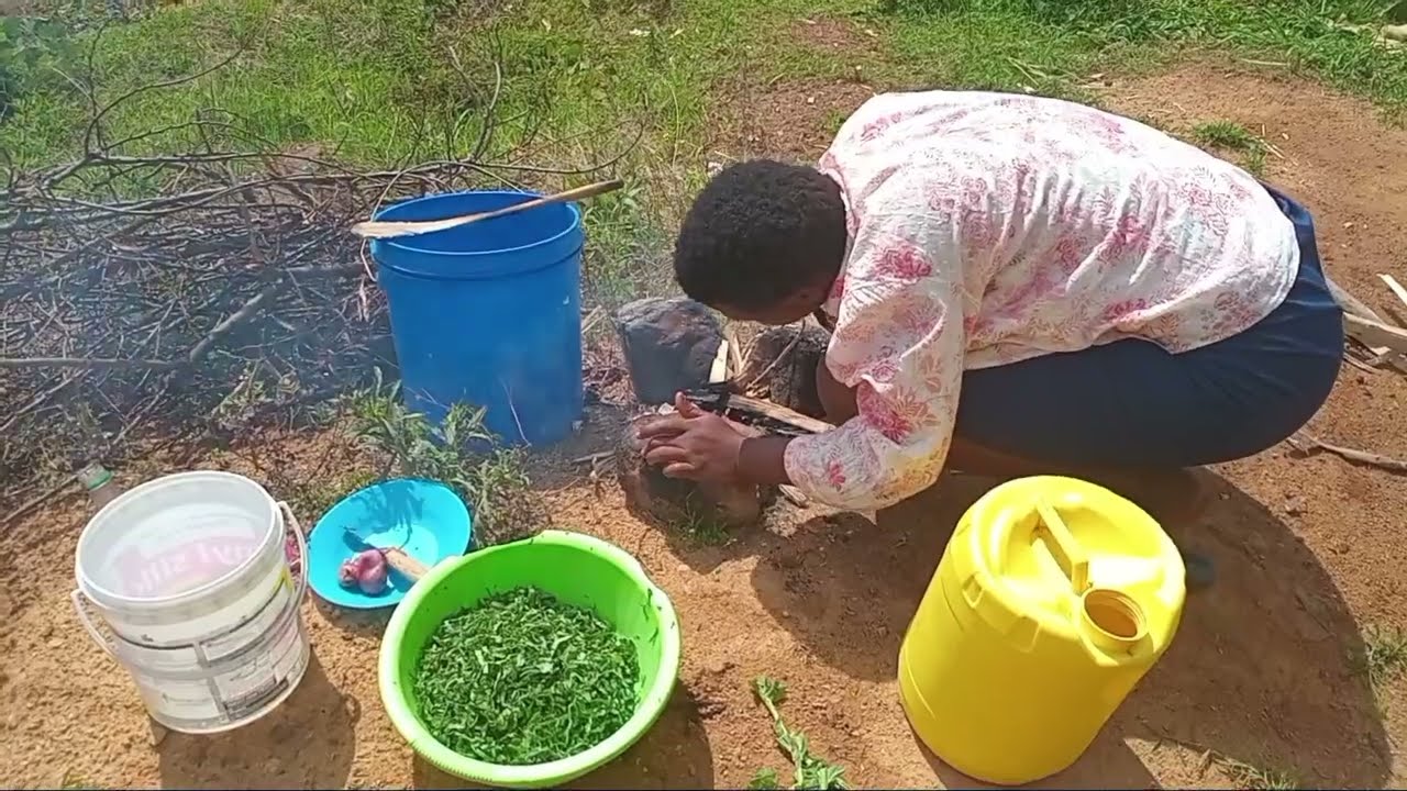 African village life//cooking the original African food//East Africa//kenya