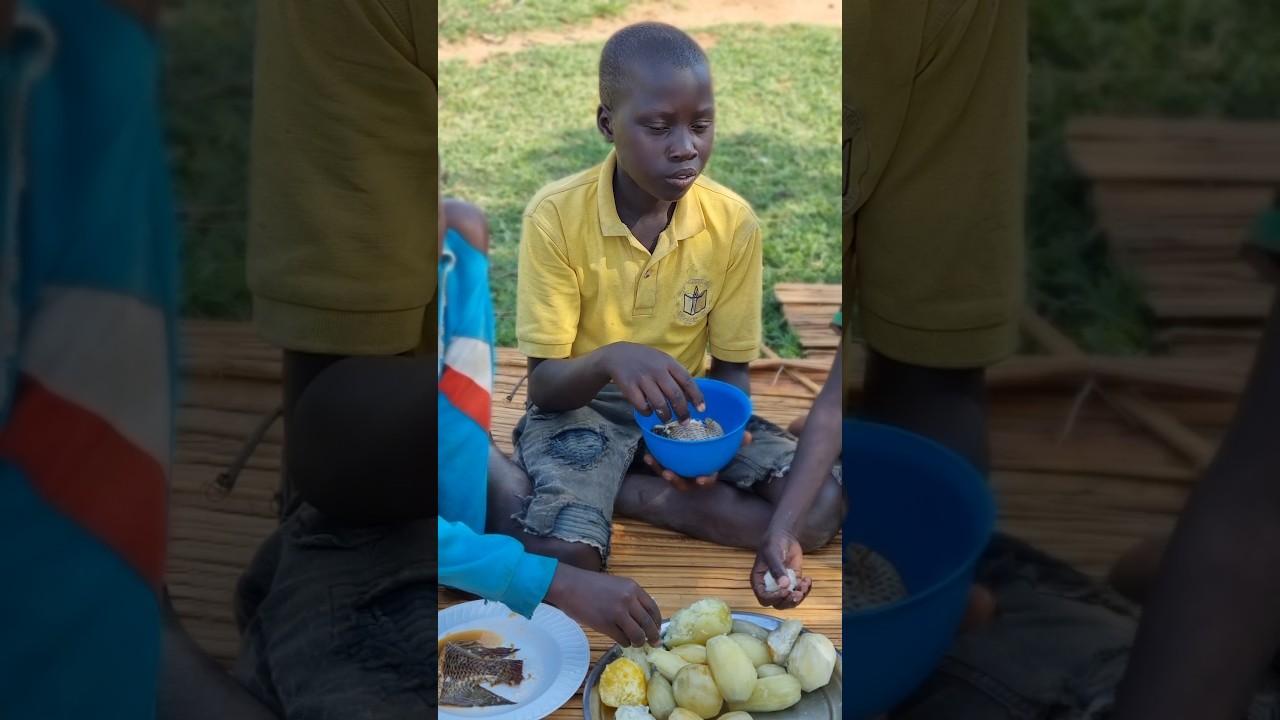 African village life #African family having lunch #shortfeed #africa