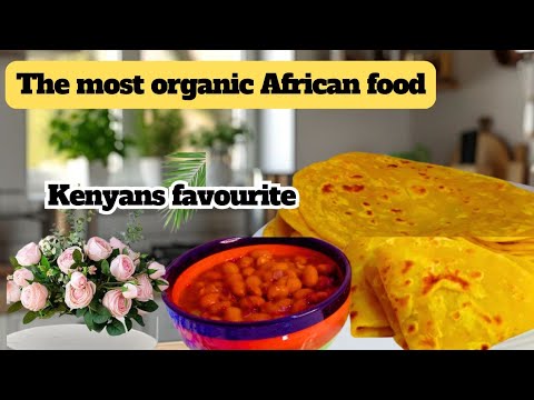 Cooking the most organic Kenyan Food Chapati and Beans/African food