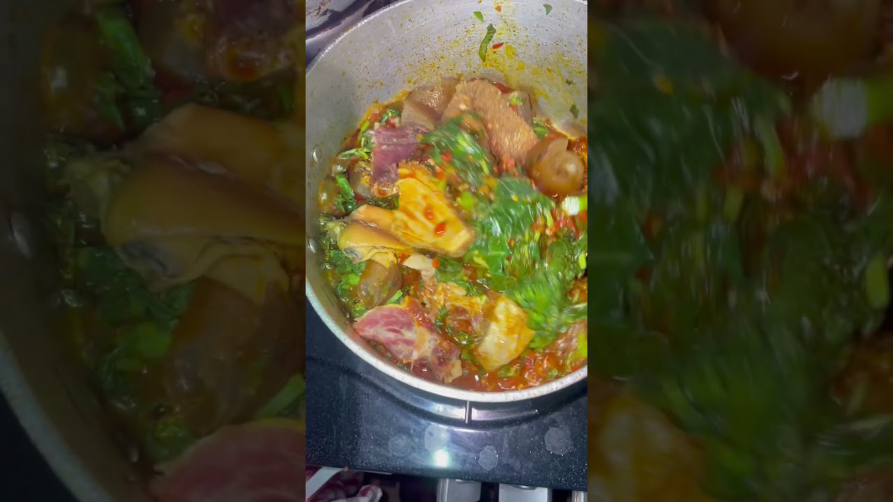 Cook Efo Riro with Me Guys#food #africanfood #youtube #viralvideo