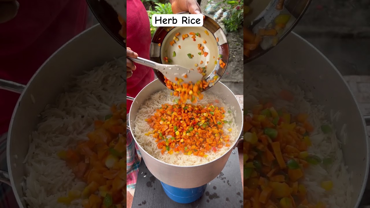 #food #foodblogger #recipe #youtubeshorts #herbrice #foodlover  #rice #foodies #food #chef__eka